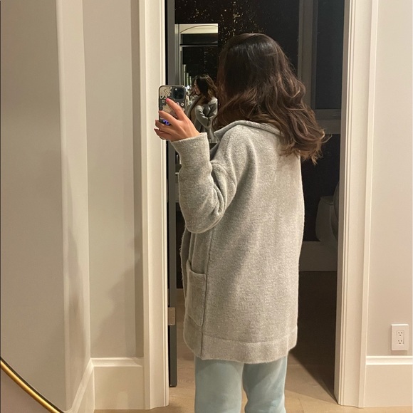 WOOL Brandy Melville Jacket - Picture 2 of 4